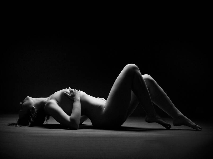 photographer TemptationUK nude modelling photo