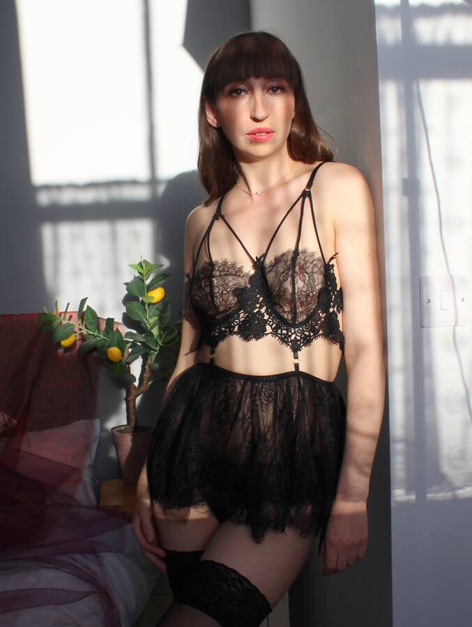 photographer wigglybeezersforeverandeverarts boudoir modelling photo