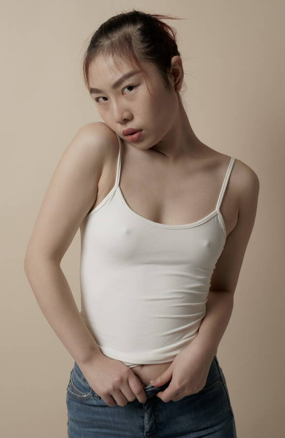 model Yoho K fashion modelling photo