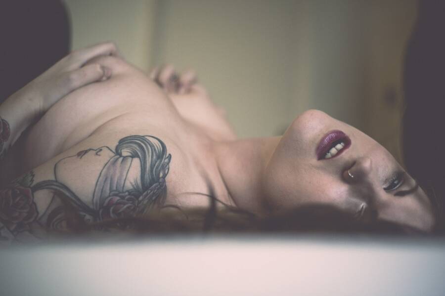 photographer EMP erotic modelling photo