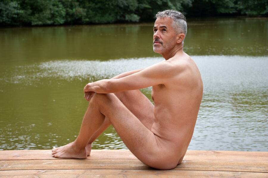 model petemodel nude modelling photo taken by @Fawkes
