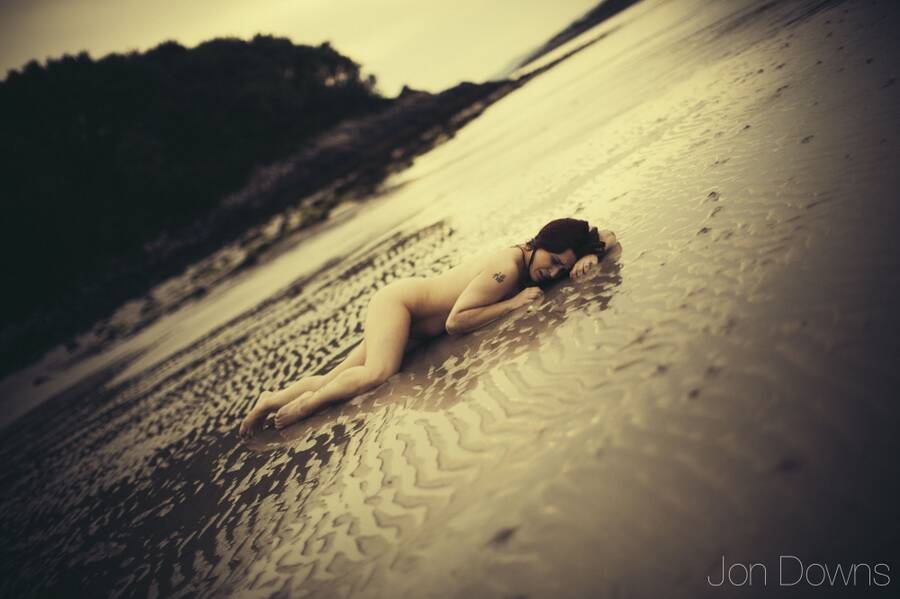 photographer Jon Downs nude modelling photo with @Marla_Pandora