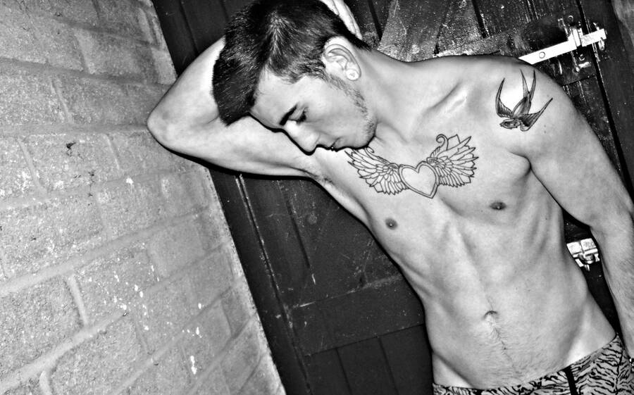 model Joey Bouse topless modelling photo