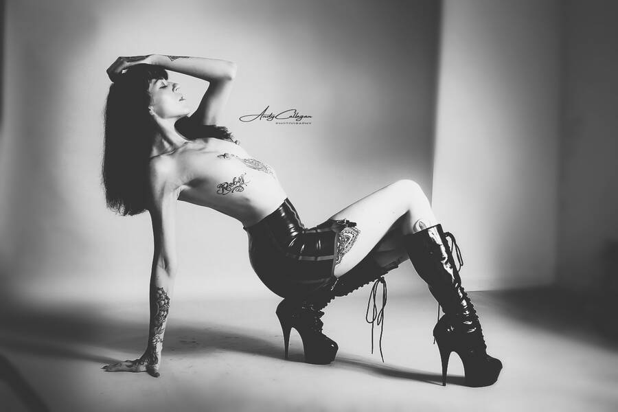 photographer Andyc46 erotic modelling photo