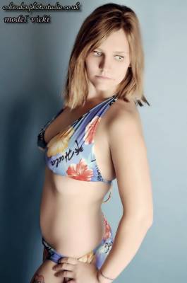 photographer paulwhite swimwear modelling photo taken at Ockendonphotostudio. essex with @vicki245. very nice person to work with .