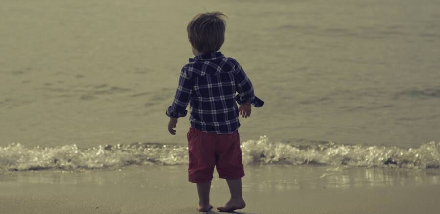 photographer dinochristou portrait modelling photo taken at Bournemouth Beach with Son