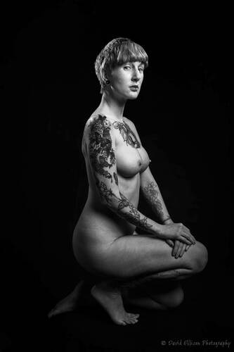 photographer Dave E nude modelling photo