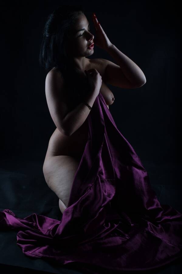 photographer Alan Tog implied nude modelling photo taken at At models appartment with @Wendy+Louise+xx . another dark and shadowy image with low key lighting to show the outline of this lovely lady.