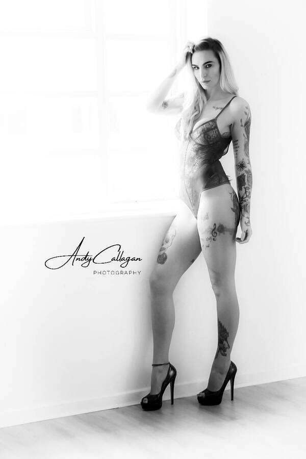 photographer Andyc46 lingerie modelling photo